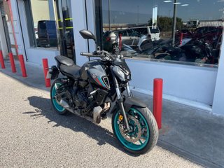 YAMAHA MT-07