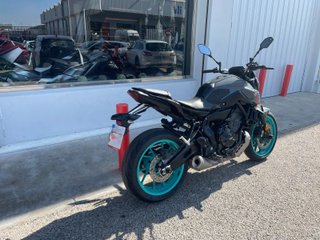YAMAHA MT-07