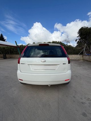 Ford Fiesta 2005