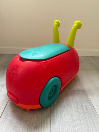 Correpasillos oruga con luz y sonido
