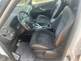 Ford S-MAX 2012
