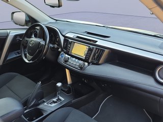 Toyota Rav4 2.5l hybrid 2WD Advance