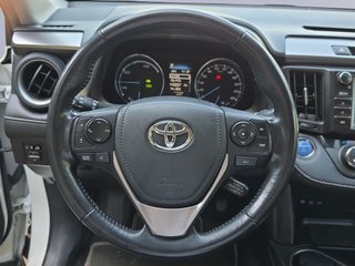 Toyota Rav4 2.5l hybrid 2WD Advance