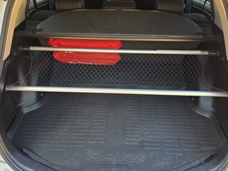 Toyota Rav4 2.5l hybrid 2WD Advance