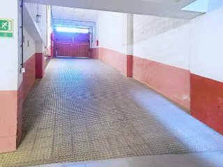 Aparcamiento + Trastero en venta