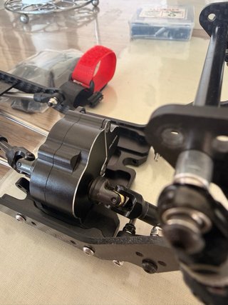 Chasis Injora SCX10 II Carbono