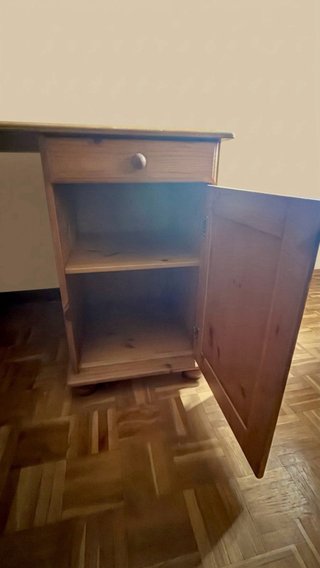 Escritorio madera pino grande y estable