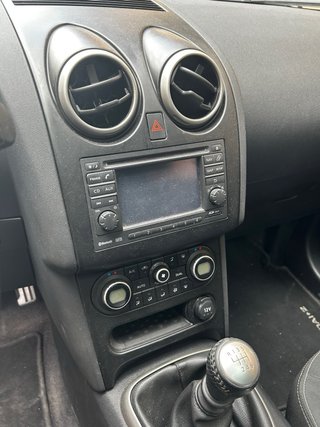 Nissan Qashqai+2 2010