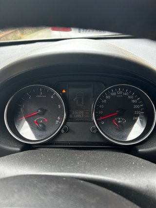 Nissan Qashqai+2 2010