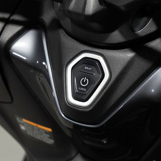 Yamaha TMAX 560 Tech MAX Negra