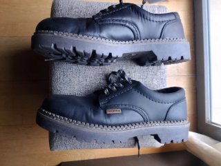 Zapatos negros talla 44