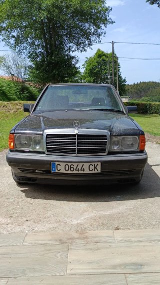 Mercedes-Benz 190 1988