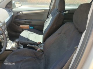 Opel Astra 2010