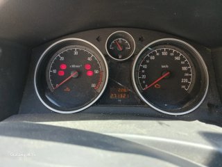 Opel Astra 2010