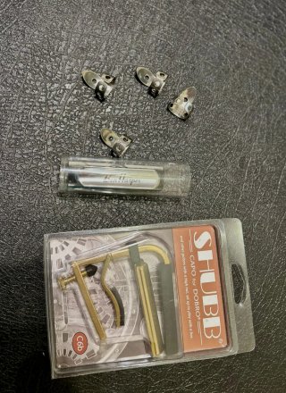 Dobro o guitarra resonadora tricone