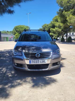 Volkswagen cross Touran 2008