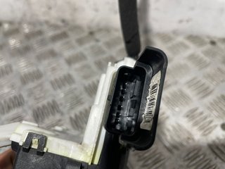 CERRADURA PUERTA DELANTERA DERECHA PEUGEOT 5008