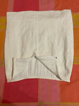 Traje Falda y Chaqueta Blanco Confección Modisto