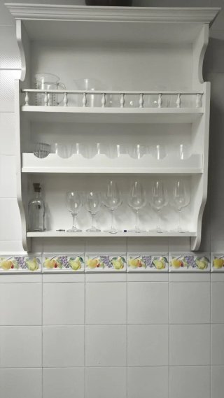 Estante de cocina de madera blanco