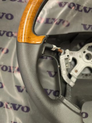 Volante Volvo 2001 Ref 9451547