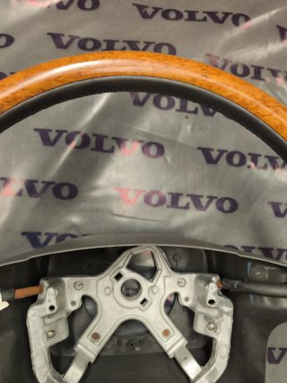 Volante Volvo 2001 Ref 9451547