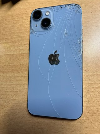 iPhone 14 Apple