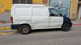 Nissan Vanette 1999