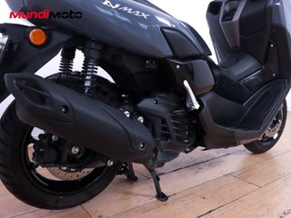 YAMAHA NMAX