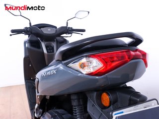 YAMAHA NMAX