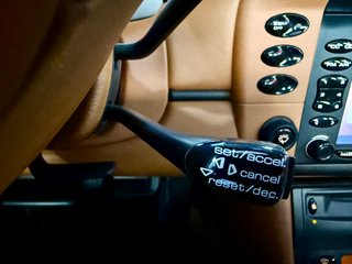 Porsche 911 (996) MILLENIUM EDITION Carrera 4 3.4