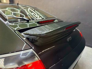 Porsche 911 (996) MILLENIUM EDITION Carrera 4 3.4