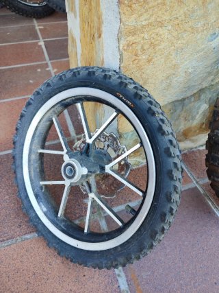 Ruedas Pit Bike 2.50-10 con Llanta
