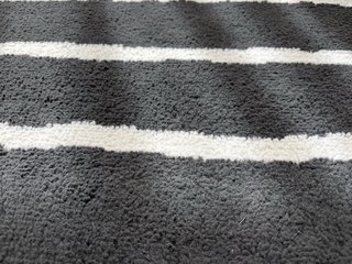 Alfombra IKEA Rayas Blancas y Negras 133x195