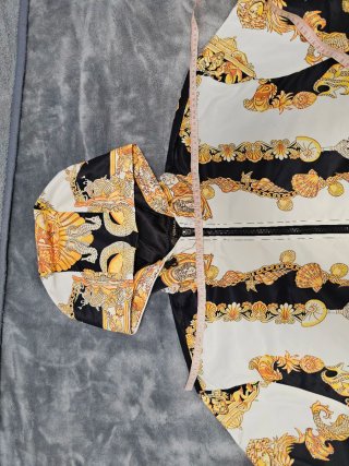 Chaqueta con estampado barroco