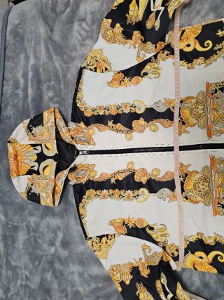 Chaqueta con estampado barroco