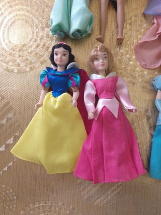 8 Bambole Disney Collezione