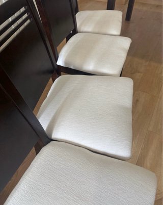SOLO FINDE Mesa extensible comedor con 4 sillas