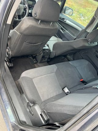 Opel Zafira 2010