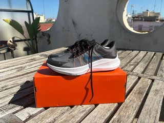 Zapatillas Nike Air Zoom Grises y Azules