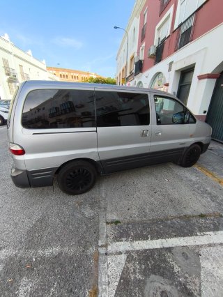 Hyundai H-1 2005