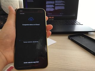 iPhone 11 64GB Amarillo