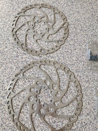 Frenos Shimano 4 Pistones + Discos
