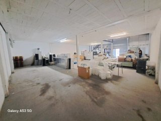 SE VENDE O ALQUILA CON OPCIÓN A COMPRA NAVE!