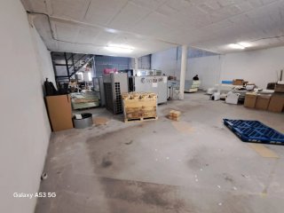 SE VENDE O ALQUILA CON OPCIÓN A COMPRA NAVE!