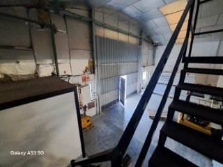 SE VENDE O ALQUILA CON OPCIÓN A COMPRA NAVE!