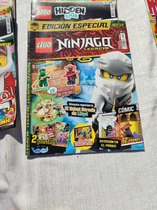 Lego Ninjago Legacy Comic + 2 Posters