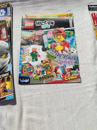 Lego Ninjago Legacy Comic + 2 Posters