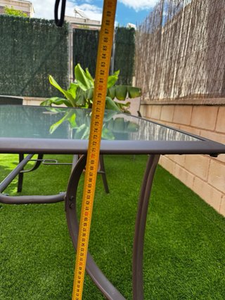 Mesa de jardín cristal y metal