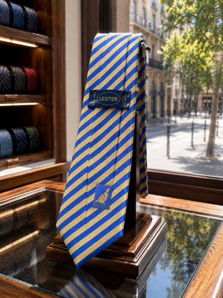 Corbata Lester Seda Rayas Azul Dorado Premium