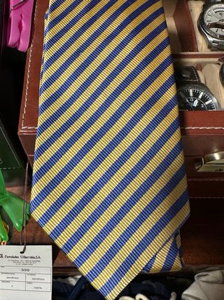 Corbata Lester Seda Rayas Azul Dorado Premium